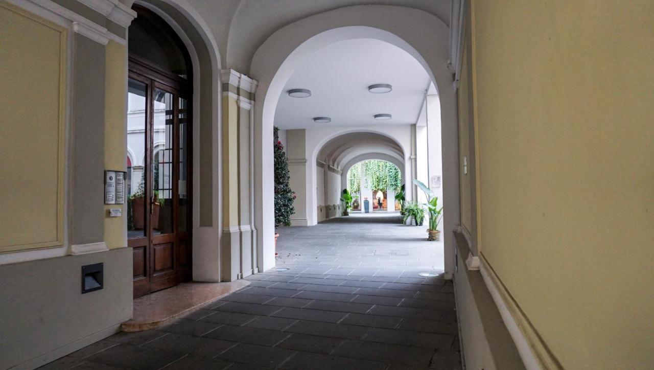 만토바 Residenze Umberto I 아파트 외부 사진